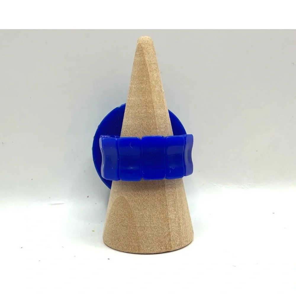 N/A bright blue